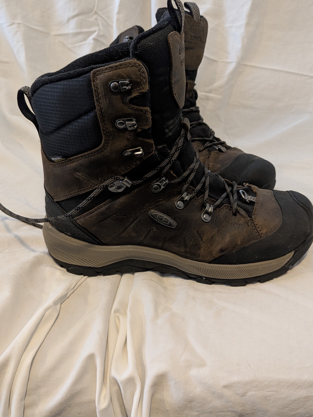 Keen Men's Dark Brown and Black Insulated Hiking Boots